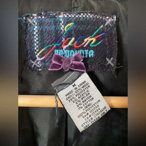 Black wool feminine pea coat - Picture 3 of 7